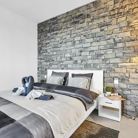 Rezedova One Retreat Apartman