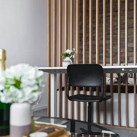 Rezedova One Retreat