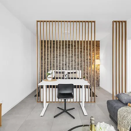 Rezedova One Retreat 布拉迪斯拉发